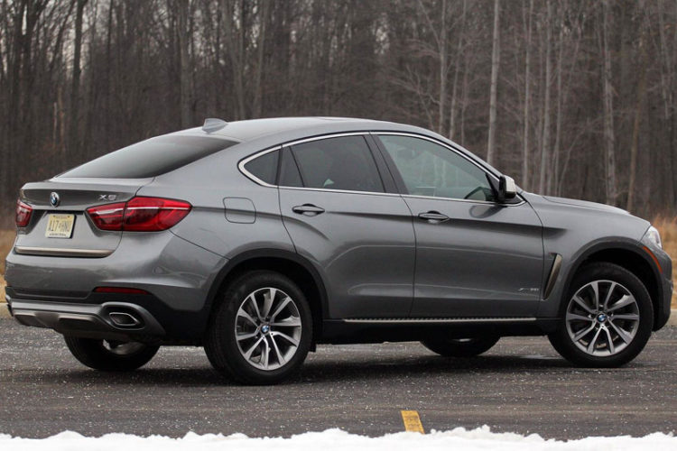 2018 BMW X6 Review: Not Much Utility