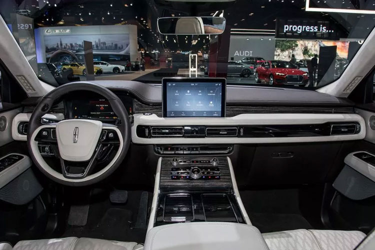 2020 Lincoln Aviator Interior