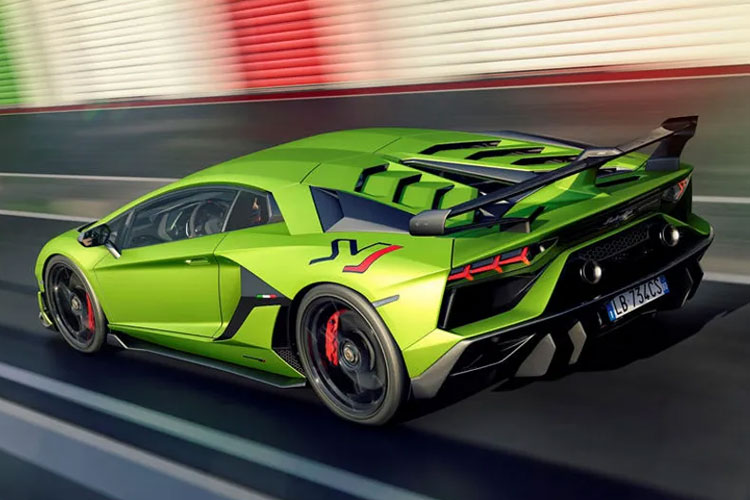 2020 Lamborghini Aventador SVJ 