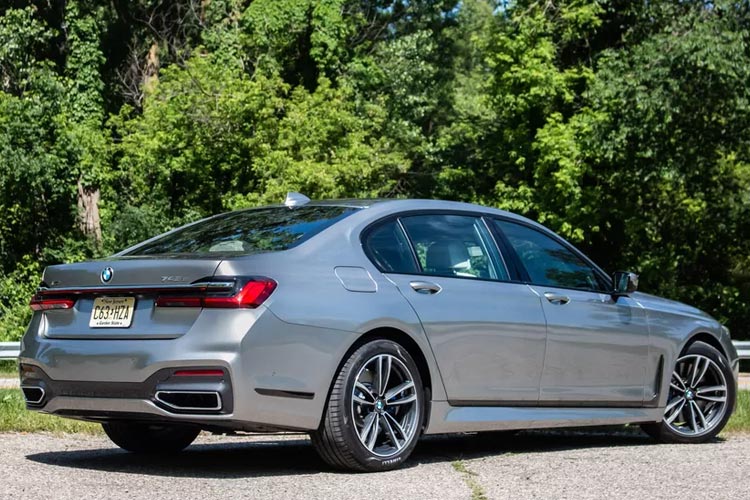 BMW 745e xDrive iPerformance