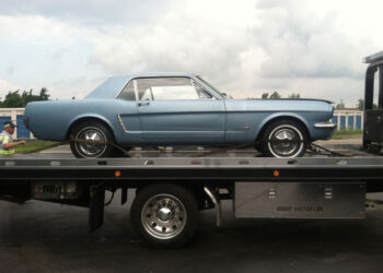 A Simple Guide on How to Tow a Car