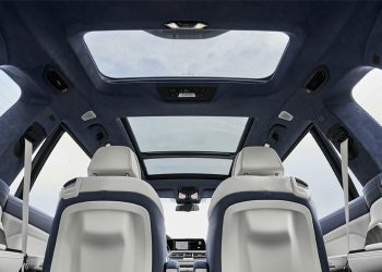 What Is The Difference Between Sunroof And Moonroof?
