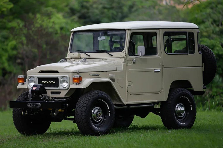 Top Classic SUVs Making a Comeback in 2025