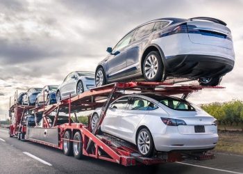 How to Ship a Car to Another State Using Cross Country Auto Transport